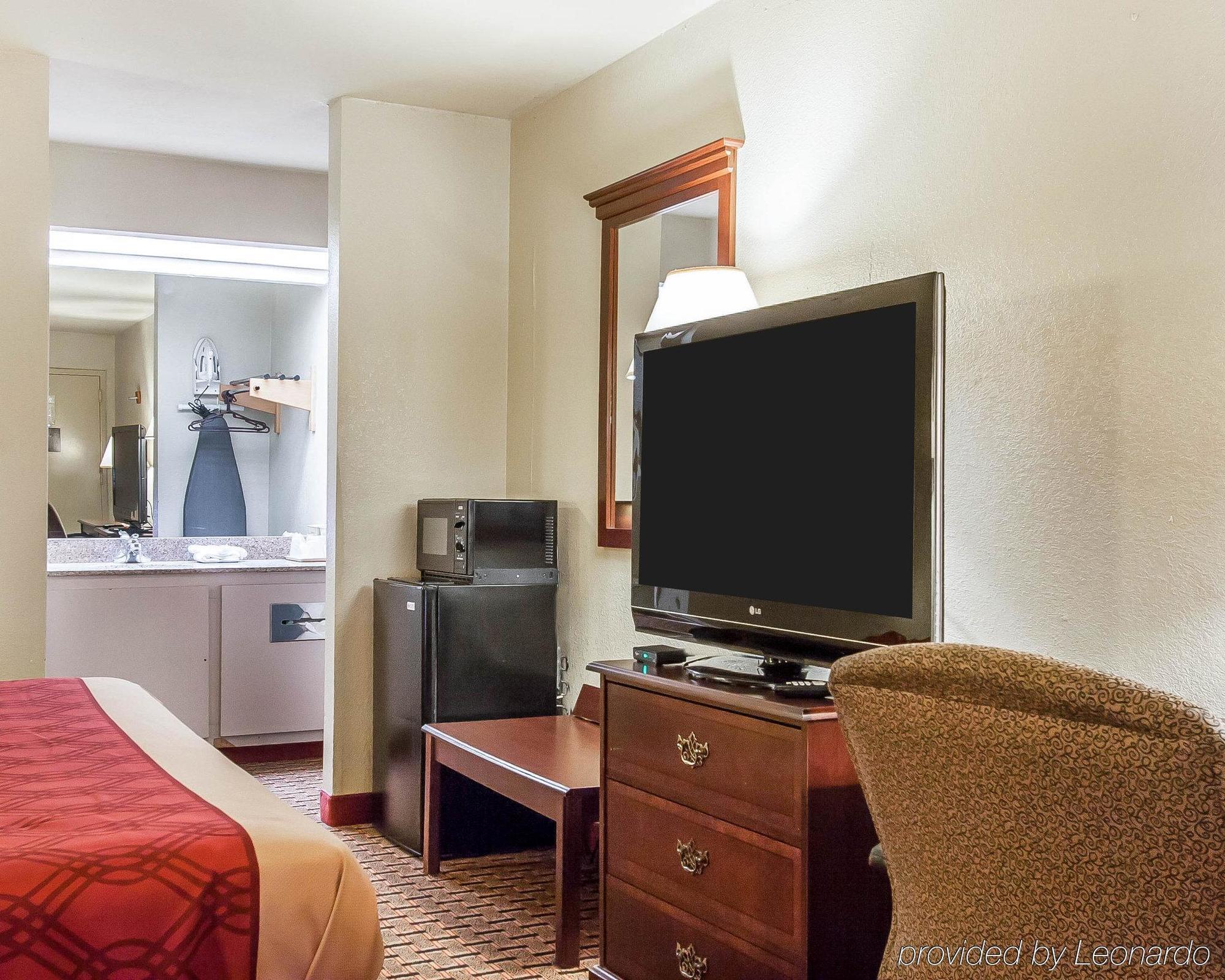 Econo Lodge - Oxmoor Бірмінгем Екстер'єр фото